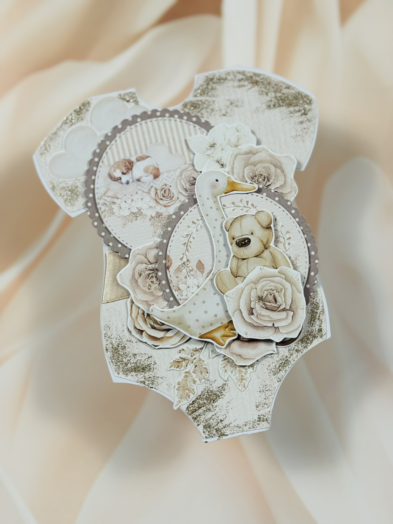 Kartka dziecięca – body. Kartka na narodziny, urodziny, baby shower